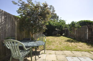 Milborough Crescent, London, SE12 0RW