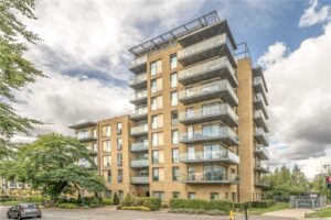 Tizzard Grove, London, SE3 9FD