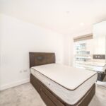 Ldn250068 07.jpg