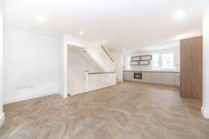 Kidbrooke Park Road, London, SE3 9YY