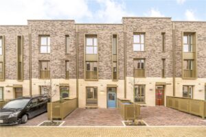 Baldwin Lane, London, SE3 9AY