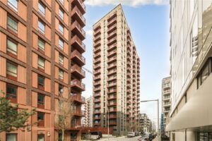 Pilot Walk, London, SE10 0FJ