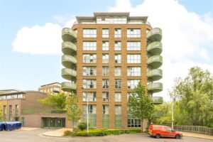 Astell Road, Kidbrooke, London, SE3 9FN
