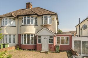 Broad Walk, London, SE3 8NB